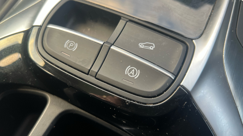 MG Hs 1.5 T-GDI Exclusive 5dr DCT Petrol Hatchback